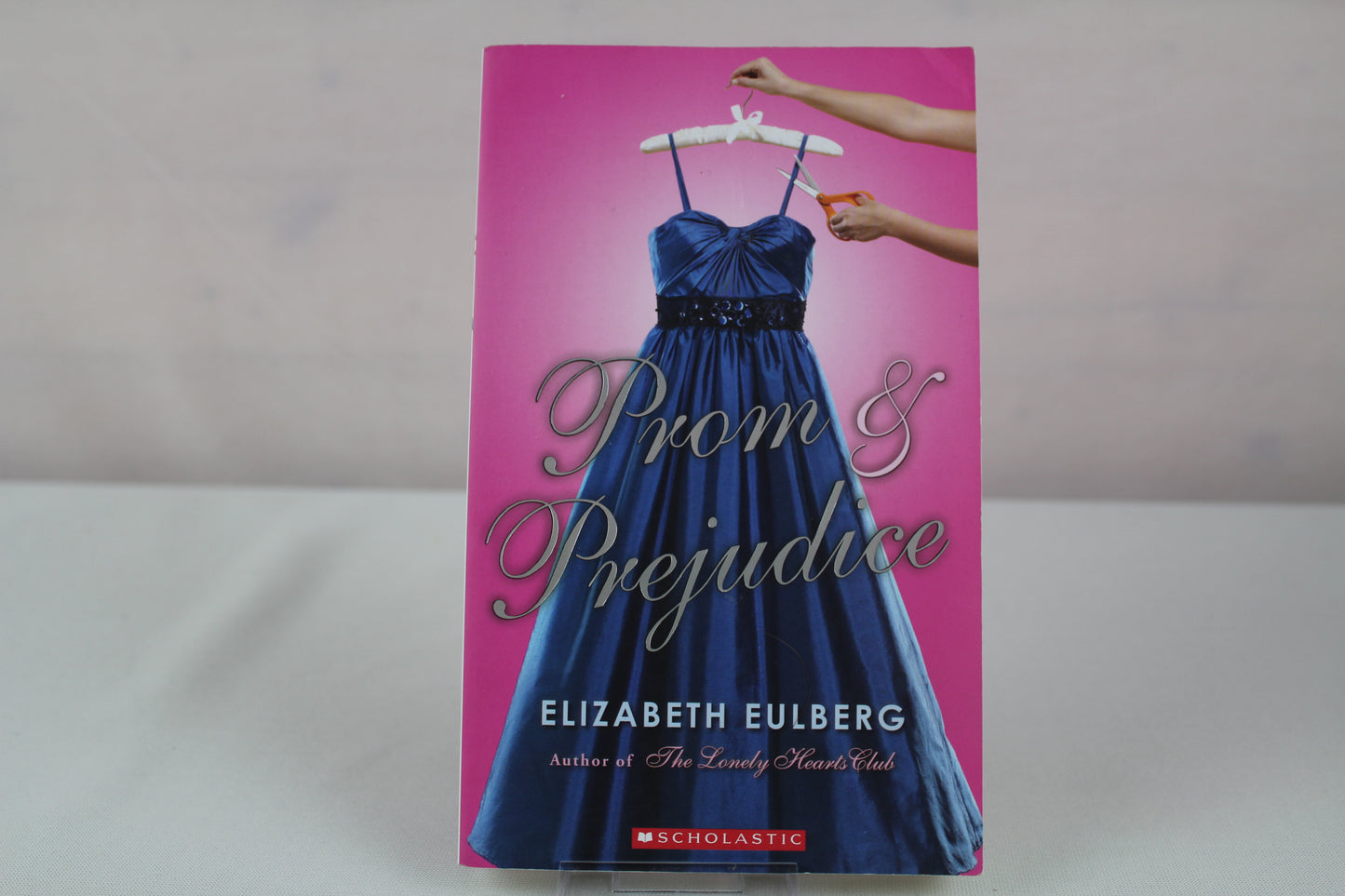 Prom and Prejudice by Elizabeth Eulberg (2011-08-01) by Elizabeth Eulberg