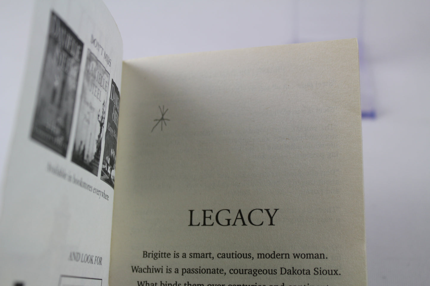 Legacy: A Novel by Danielle Steel