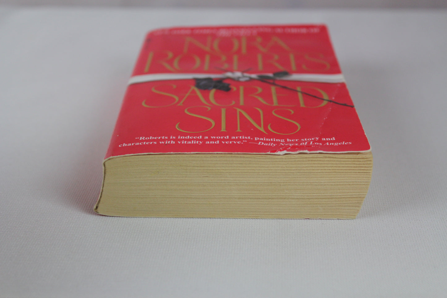 Sacred Sins: A Novel (D.C. Detectives) by Nora Roberts