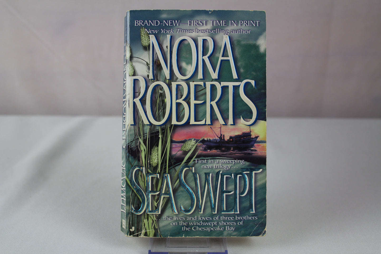 Sea Swept (Chesapeake Bay, Book 1) by Nora Roberts