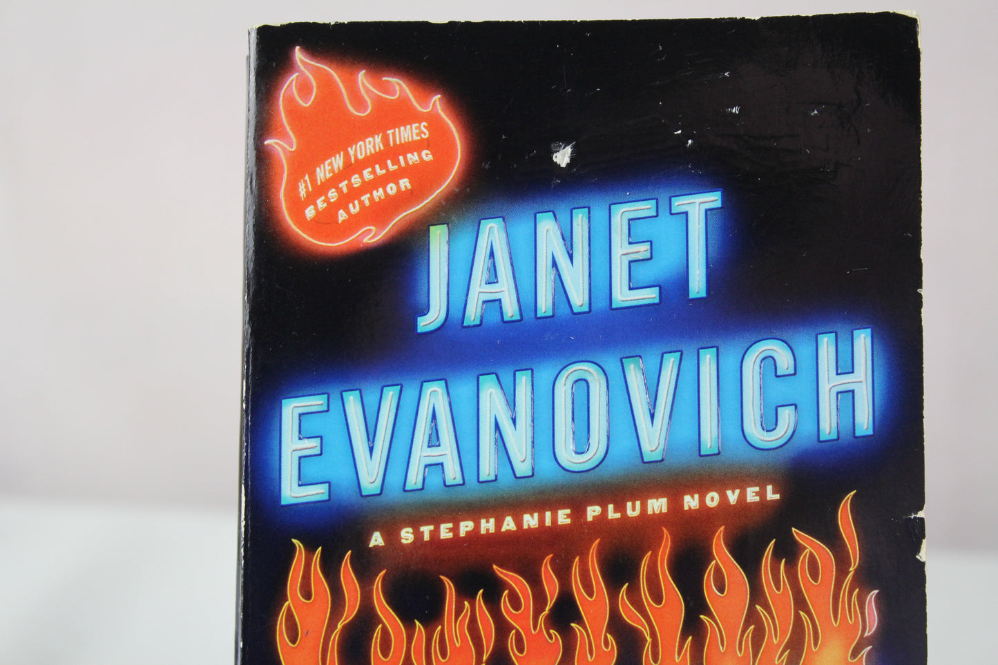 Sizzling Sixteen (Stephanie Plum Novels, 16) by Janet Evanovich