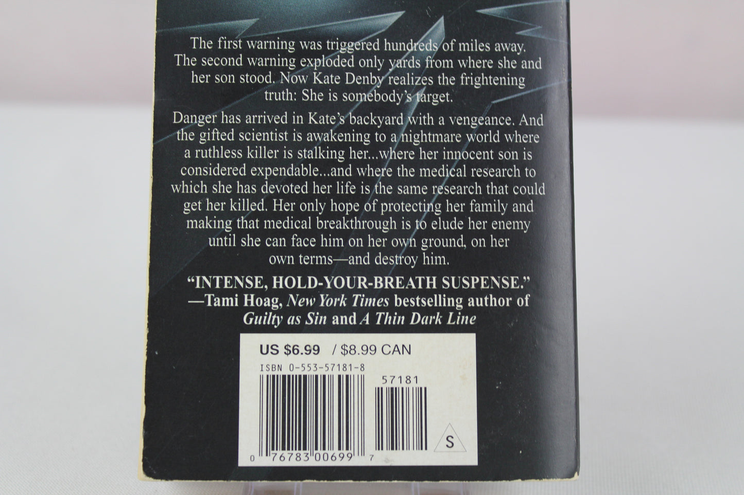 Long After Midnight: A Novel by Iris Johansen