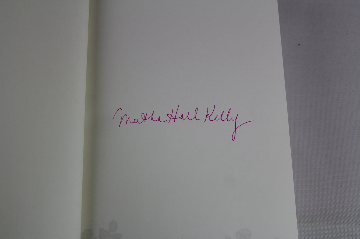Lost Roses: A Novel (Woolsey-Ferriday) by Martha Hall Kelly