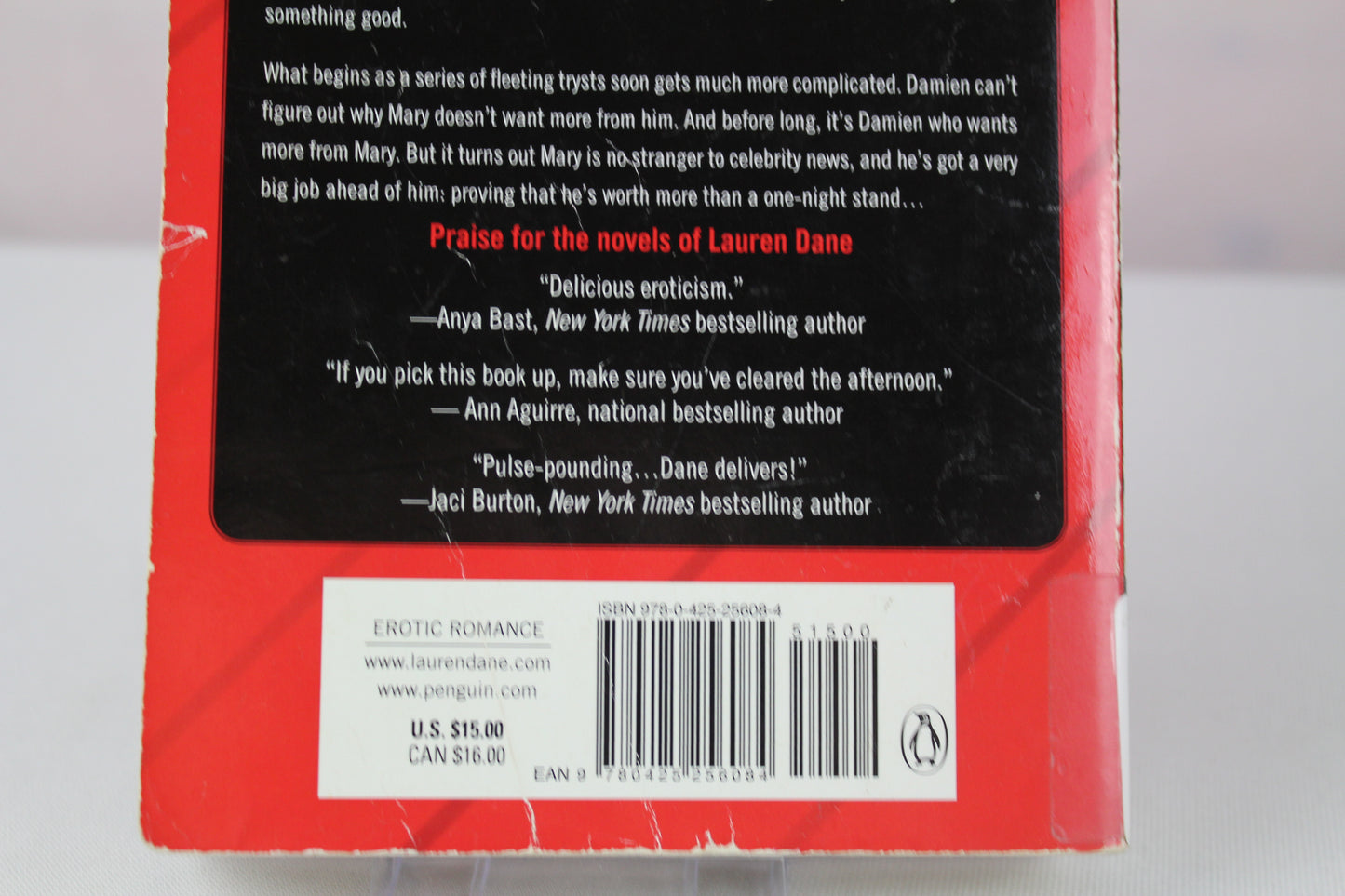 Lush (A Delicious Novel) by Lauren Dane