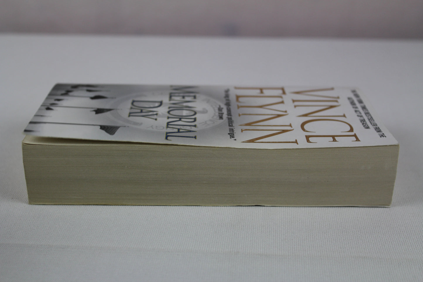 Memorial Day (7) (A Mitch Rapp Novel) by Vince Flynn