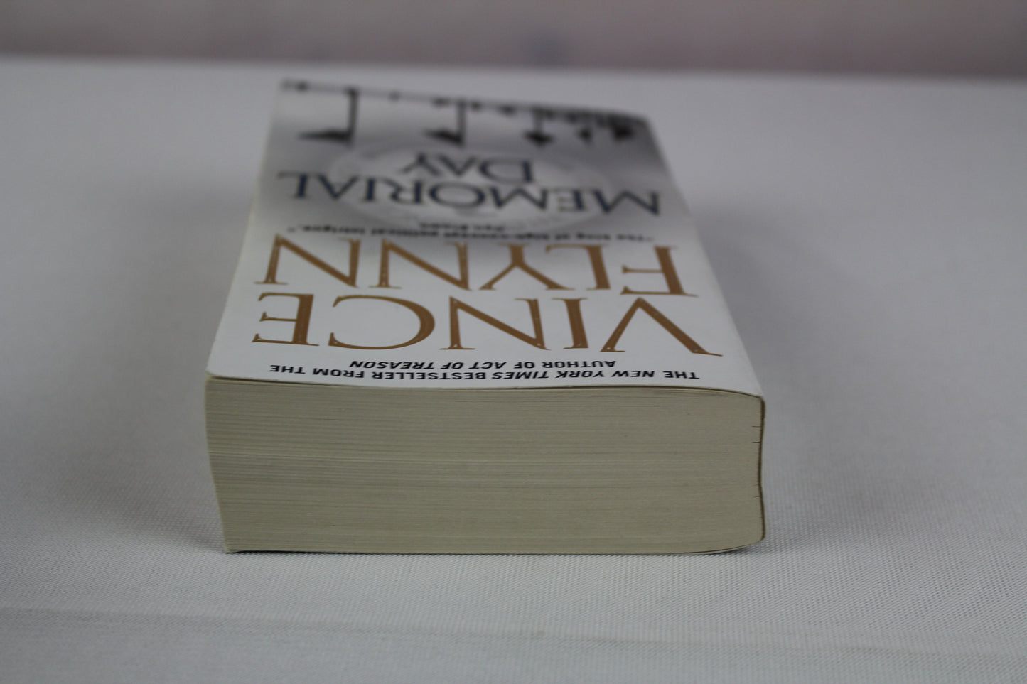 Memorial Day (7) (A Mitch Rapp Novel) by Vince Flynn