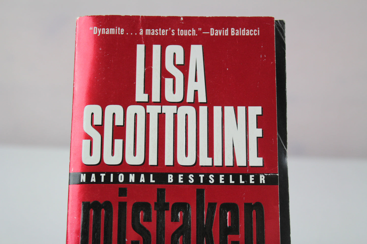 Mistaken Identity (Rosato & Associates Series, 4) by Lisa Scottoline