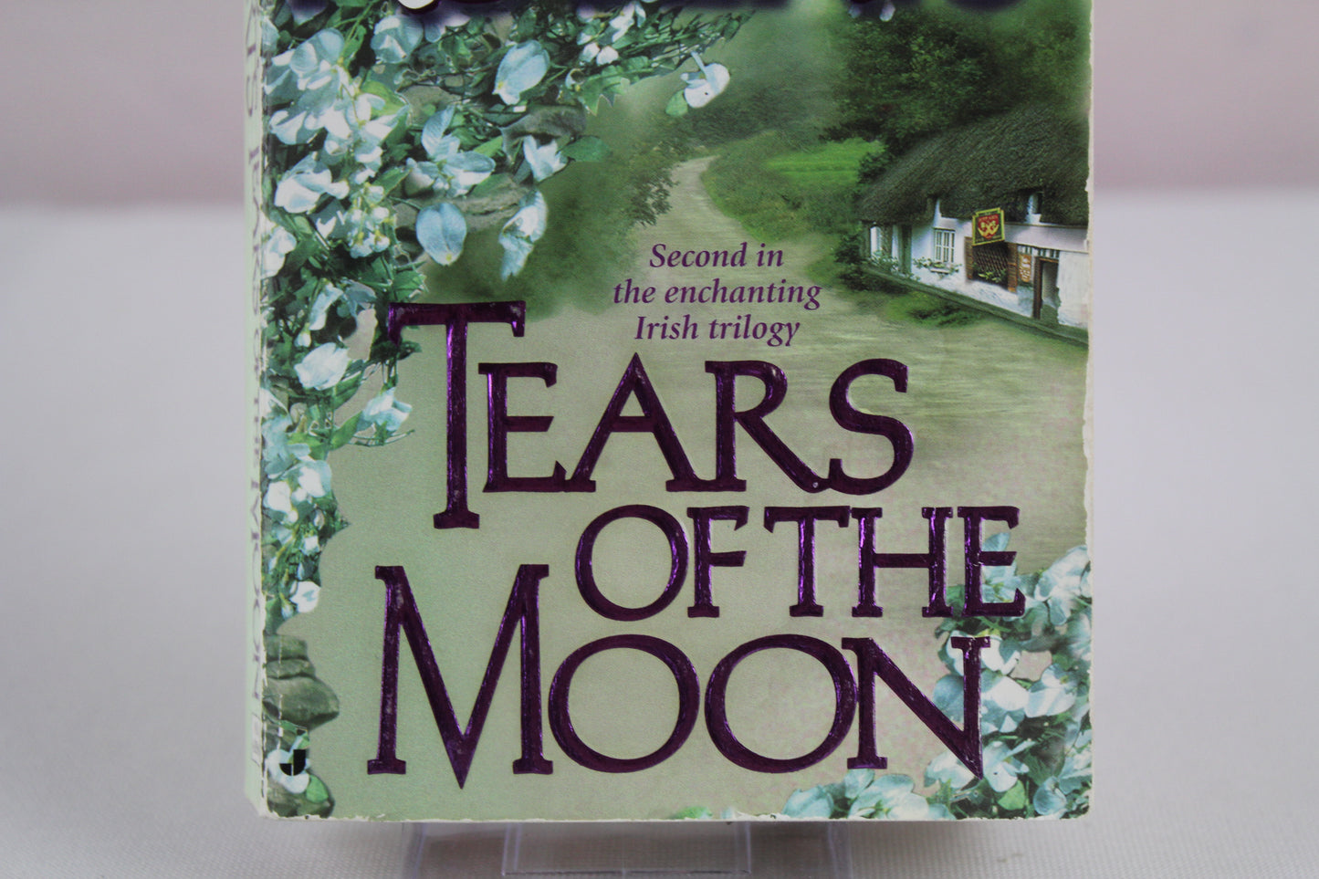Tears of the Moon  (Irish Trilogy, Book 2) by Nora Roberts