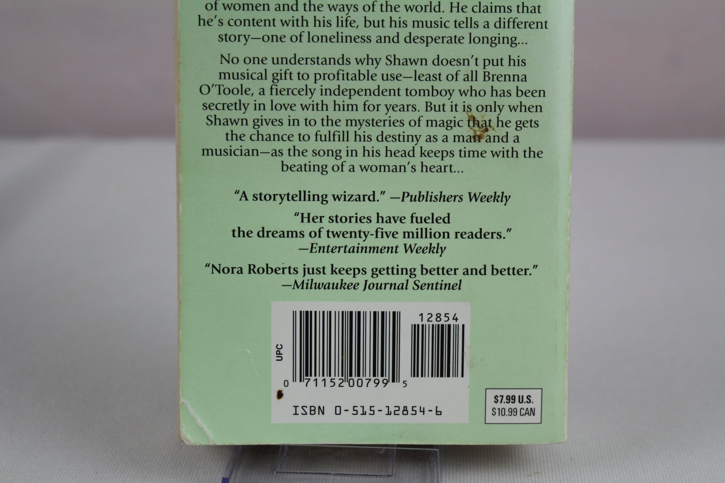 Tears of the Moon  (Irish Trilogy, Book 2) by Nora Roberts