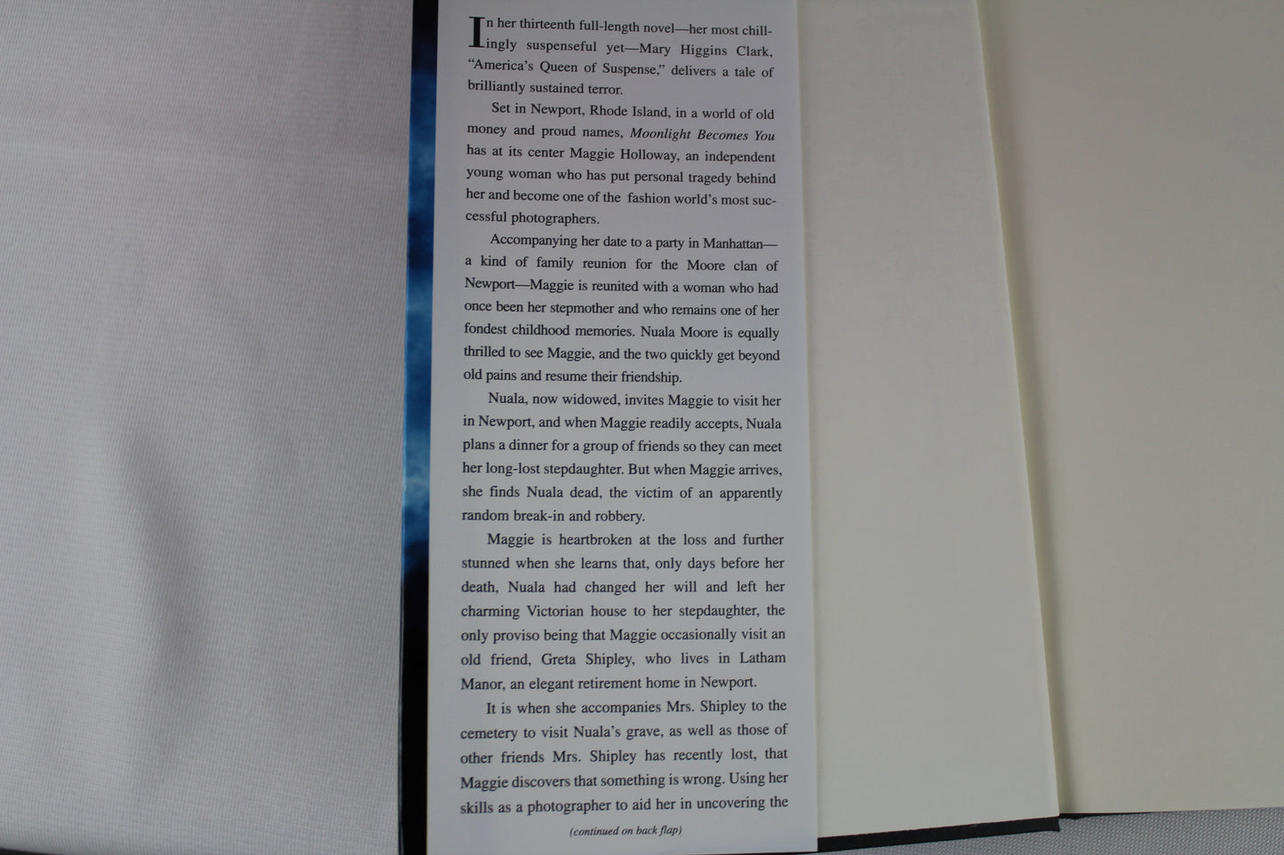 Moonlight Becomes You by Mary Higgins Clark