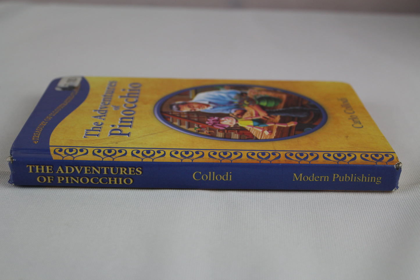 The Adventures of Pinocchio-Treasury of Illustrated Classics Storybook Collection by Carlo Collodi
