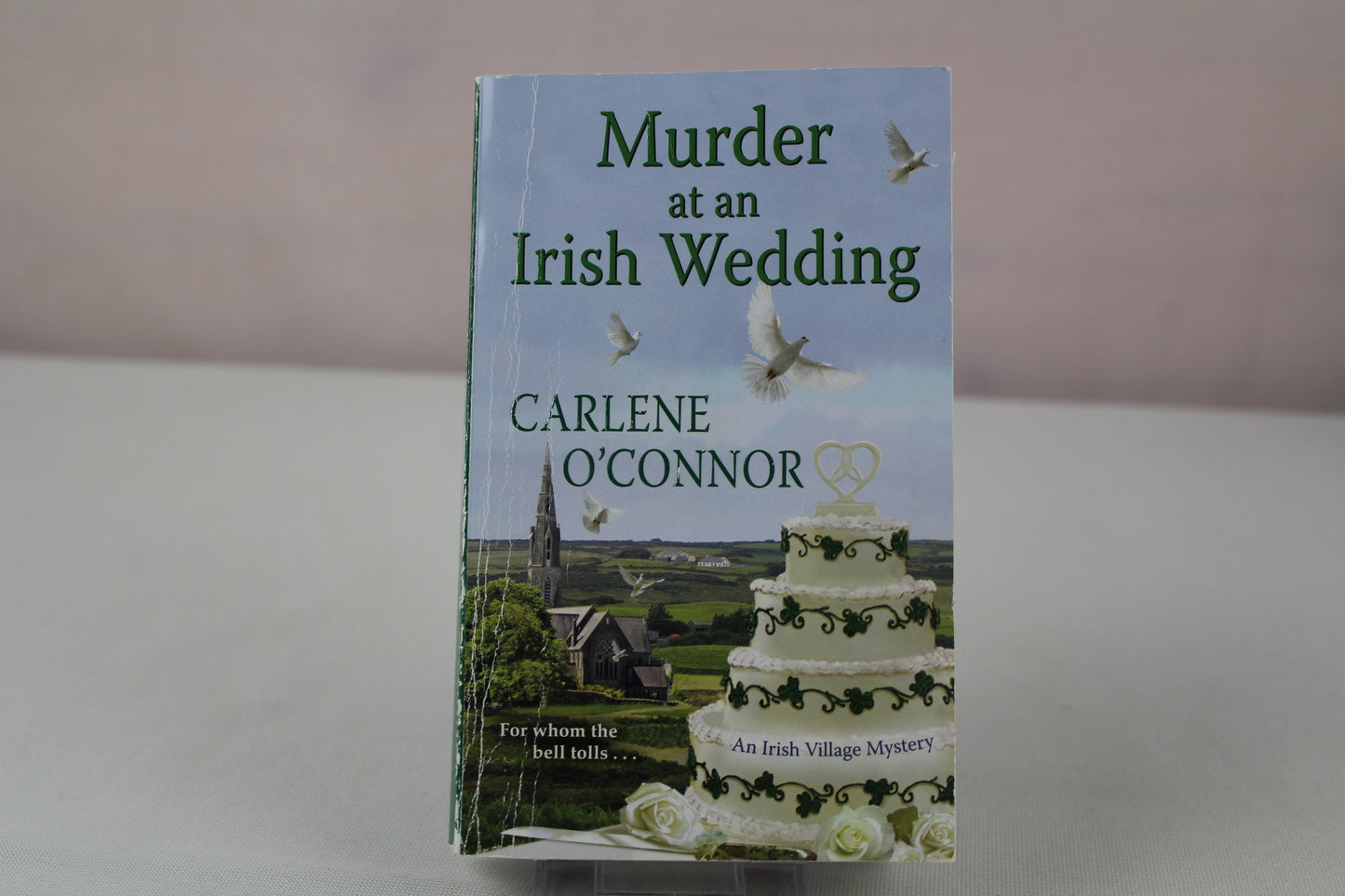 Murder at an Irish Wedding (An Irish Village Mystery) by Carlene O'Connor