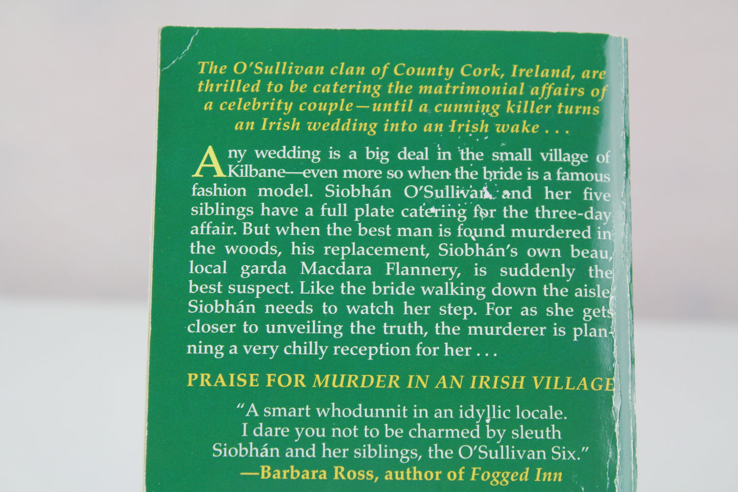 Murder at an Irish Wedding (An Irish Village Mystery) by Carlene O'Connor