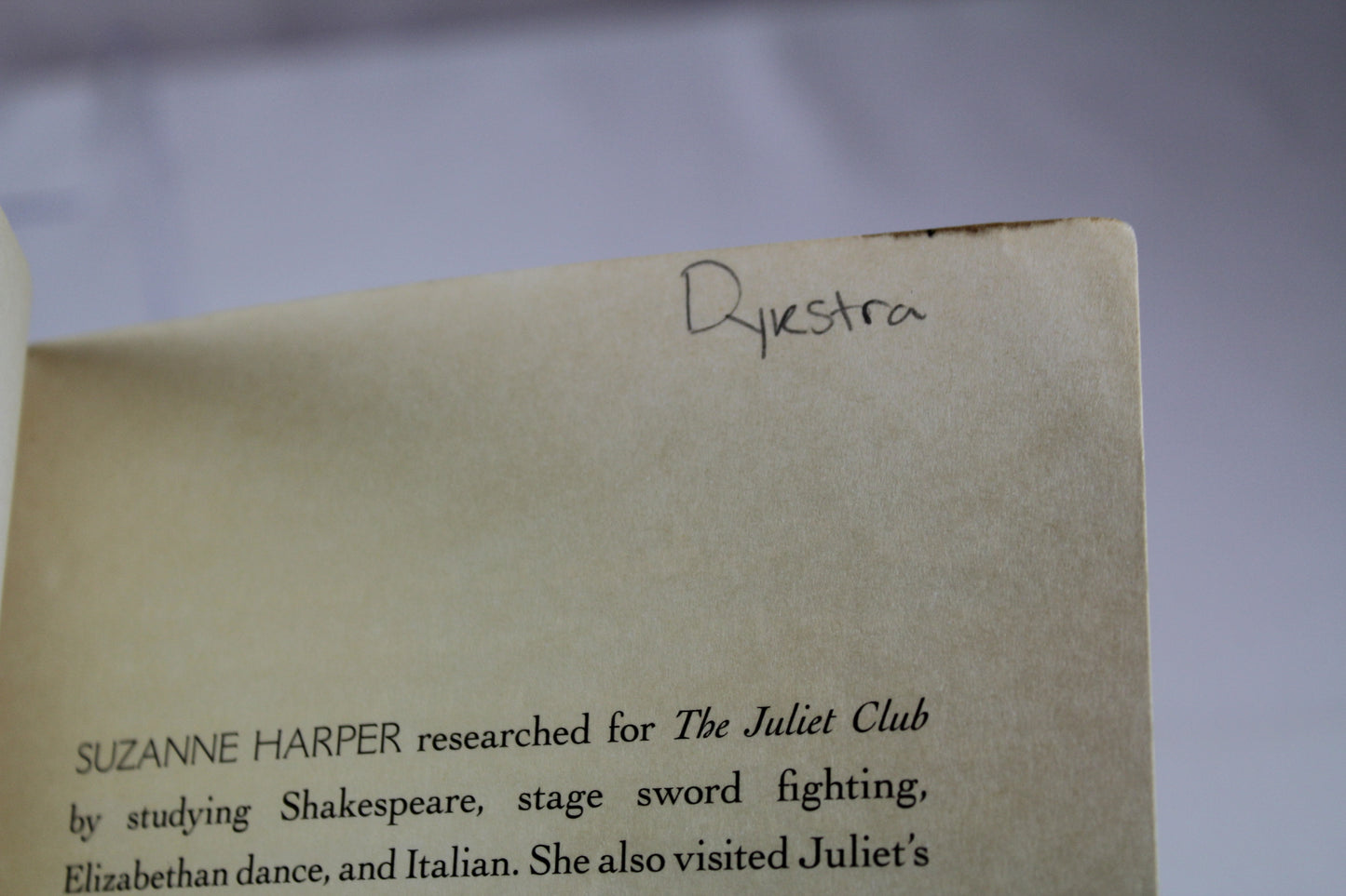 The Juliet Club: A Star-Crossed Young Adult Romance About Logic vs. Love, Shakespeare, and Summer in Verona by Suzanne Harper