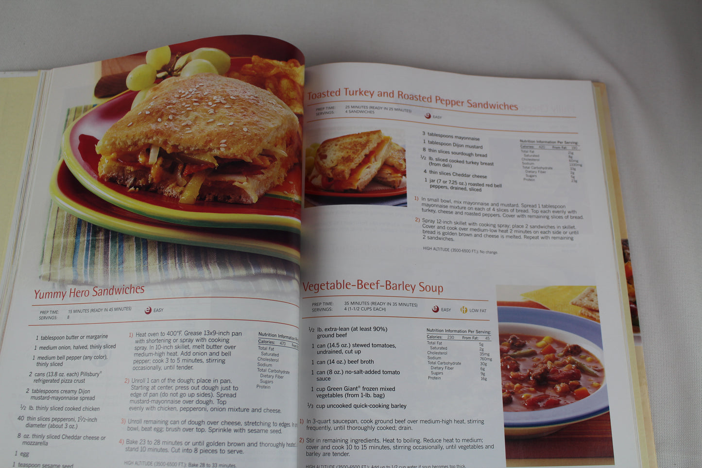 Pillsbury Annual Recipes 2007 by Lois Pillsbury editors & Tlusty