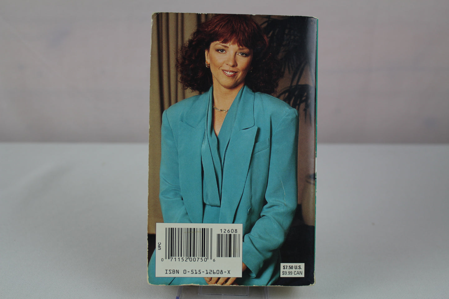 The Reef by Nora Roberts