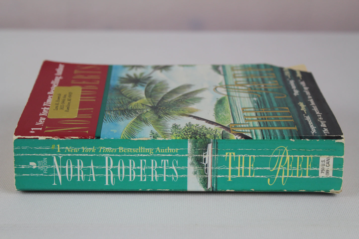 The Reef by Nora Roberts
