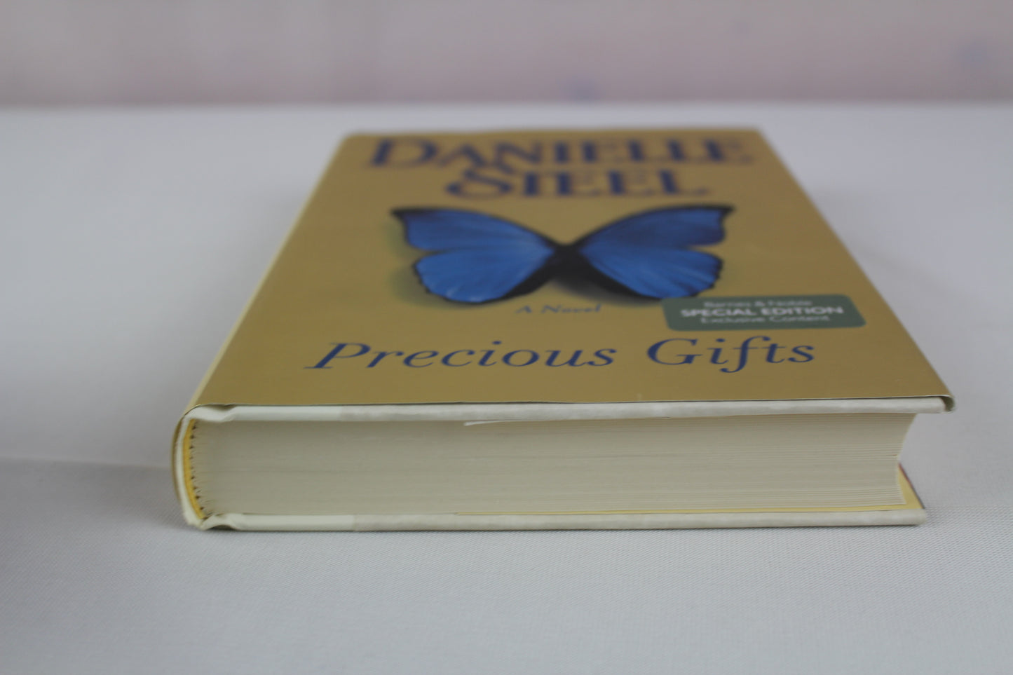 Precious Gifts: A Novel by Danielle Steel