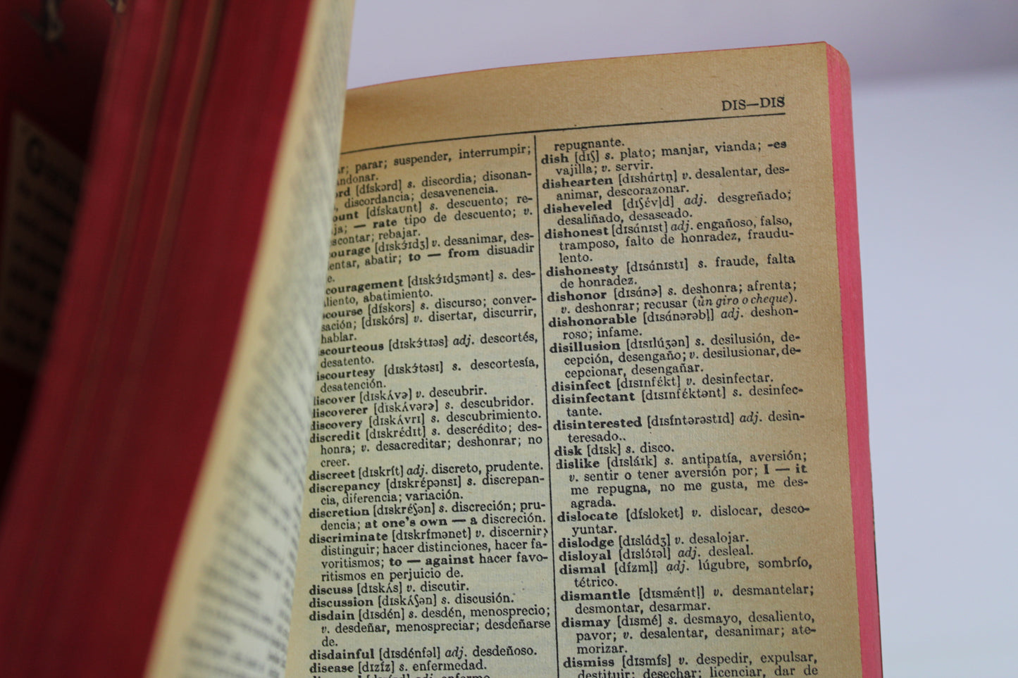 The University of Chicago Spanish - English English - Spanish Dictionary by Carlos Castillo