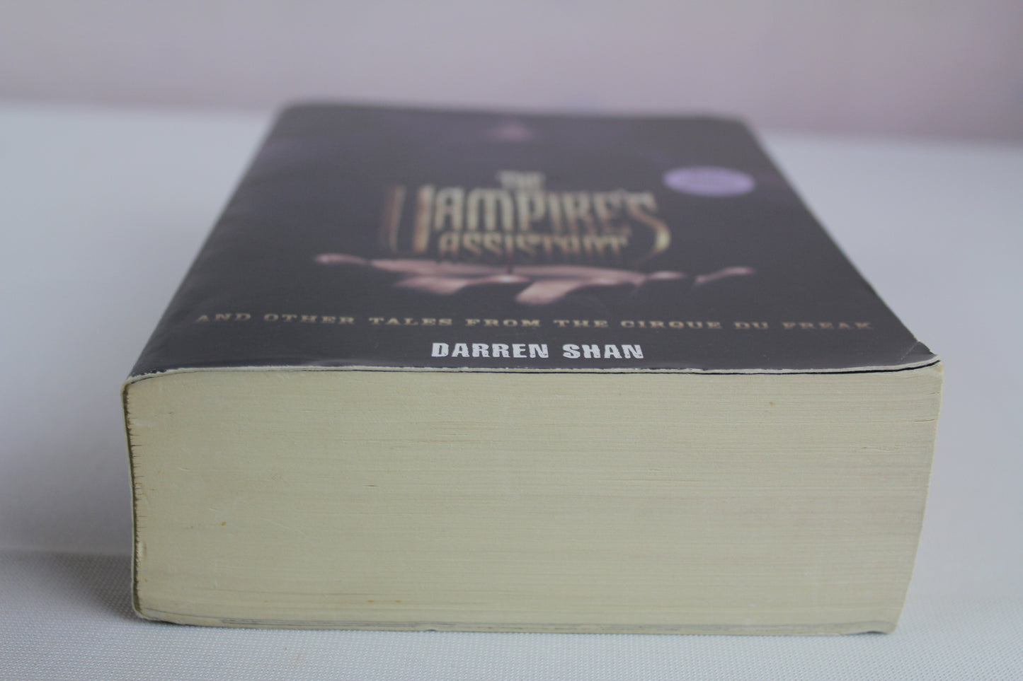 The Vampire's Assistant and Other Tales from the Cirque Du Freak (The Saga of Darren Shan) by Darren Shan