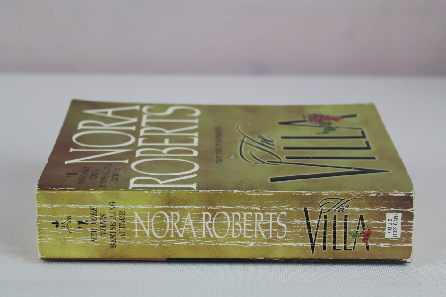 The Villa by Nora Roberts