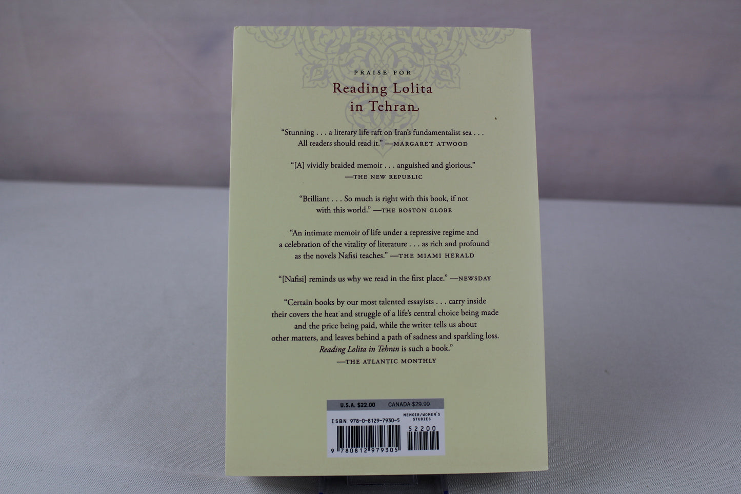 Reading Lolita in Tehran: A Memoir in Books by Azar Nafisi