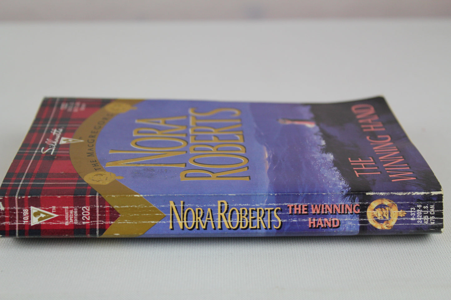 The Winning Hand (The MacGregors / Silhouette Special Edition, No. 1202) by Nora Roberts
