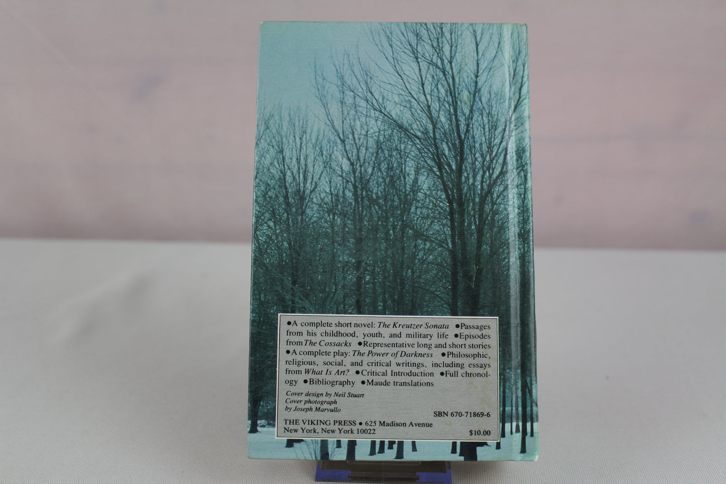 Tolstoy (The Viking portable library) by John Bayley