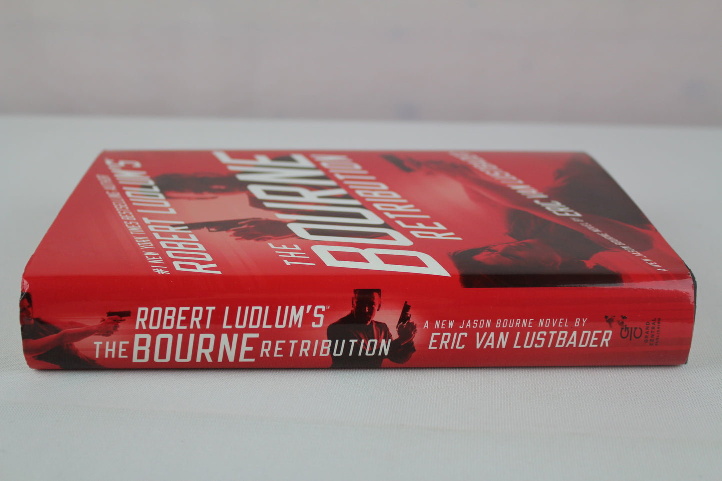 Robert Ludlum's (TM) The Bourne Retribution (Jason Bourne Series, 11) by Eric Van Lustbader