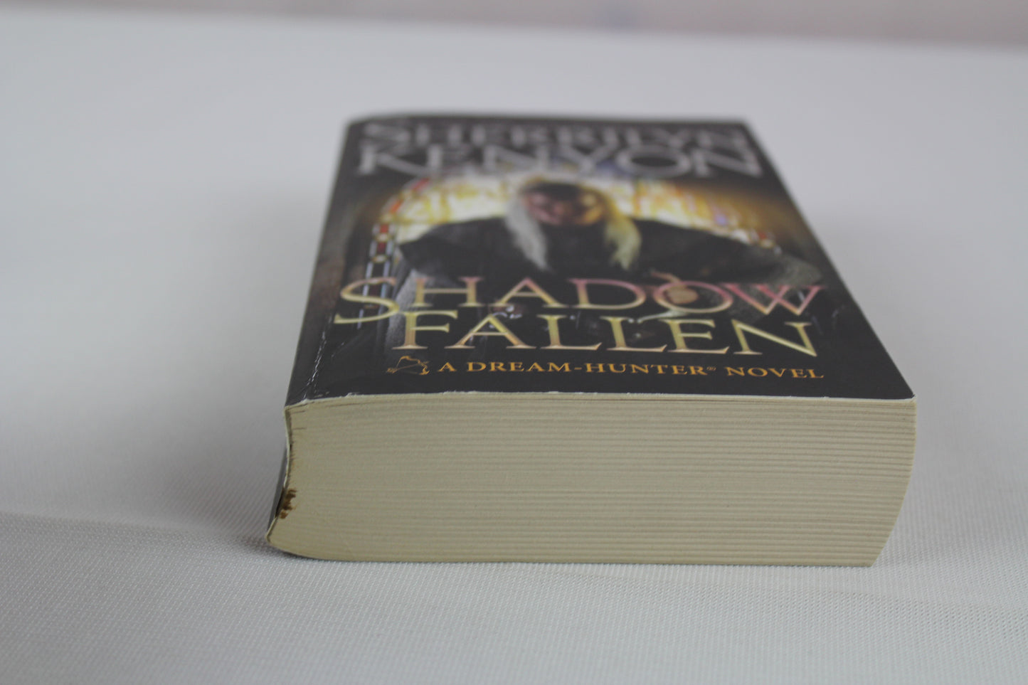 Shadow Fallen: A Dream-Hunter by Sherrilyn Kenyon