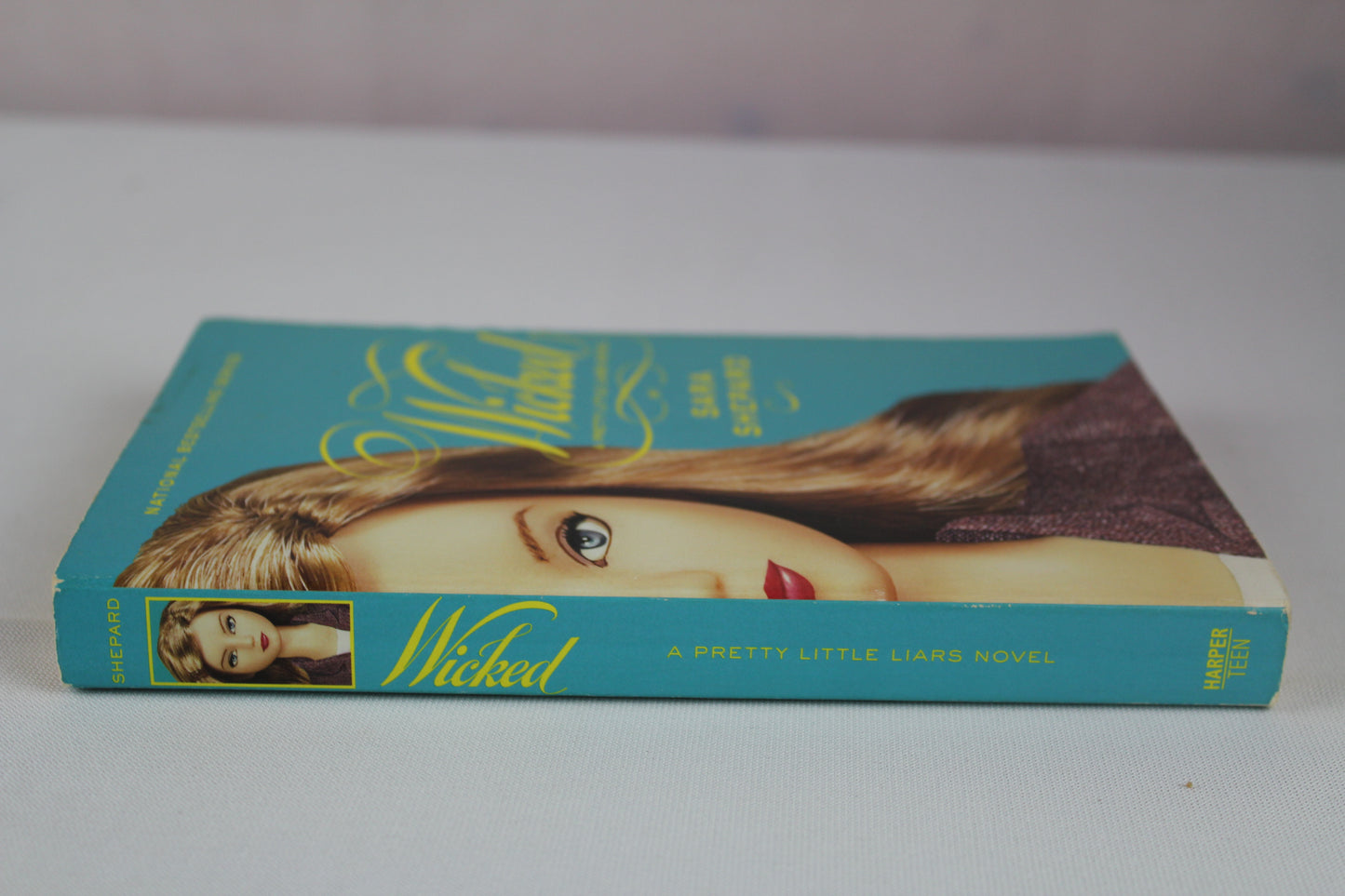 Wicked (Pretty Little Liars, Book 5) by Sara Shepard