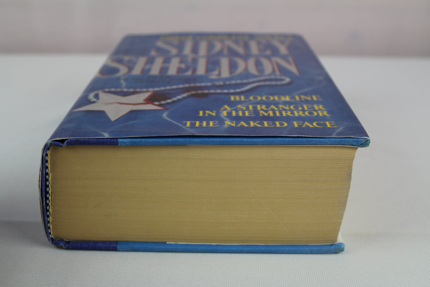 Sidney Sheldon: Three Complete Novels : Bloodline; A Stranger in the Mirror; The Naked Face by Sidney Sheldon