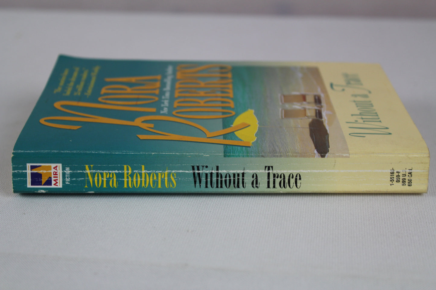 Without A Trace (The O'hurleys) by Nora Roberts