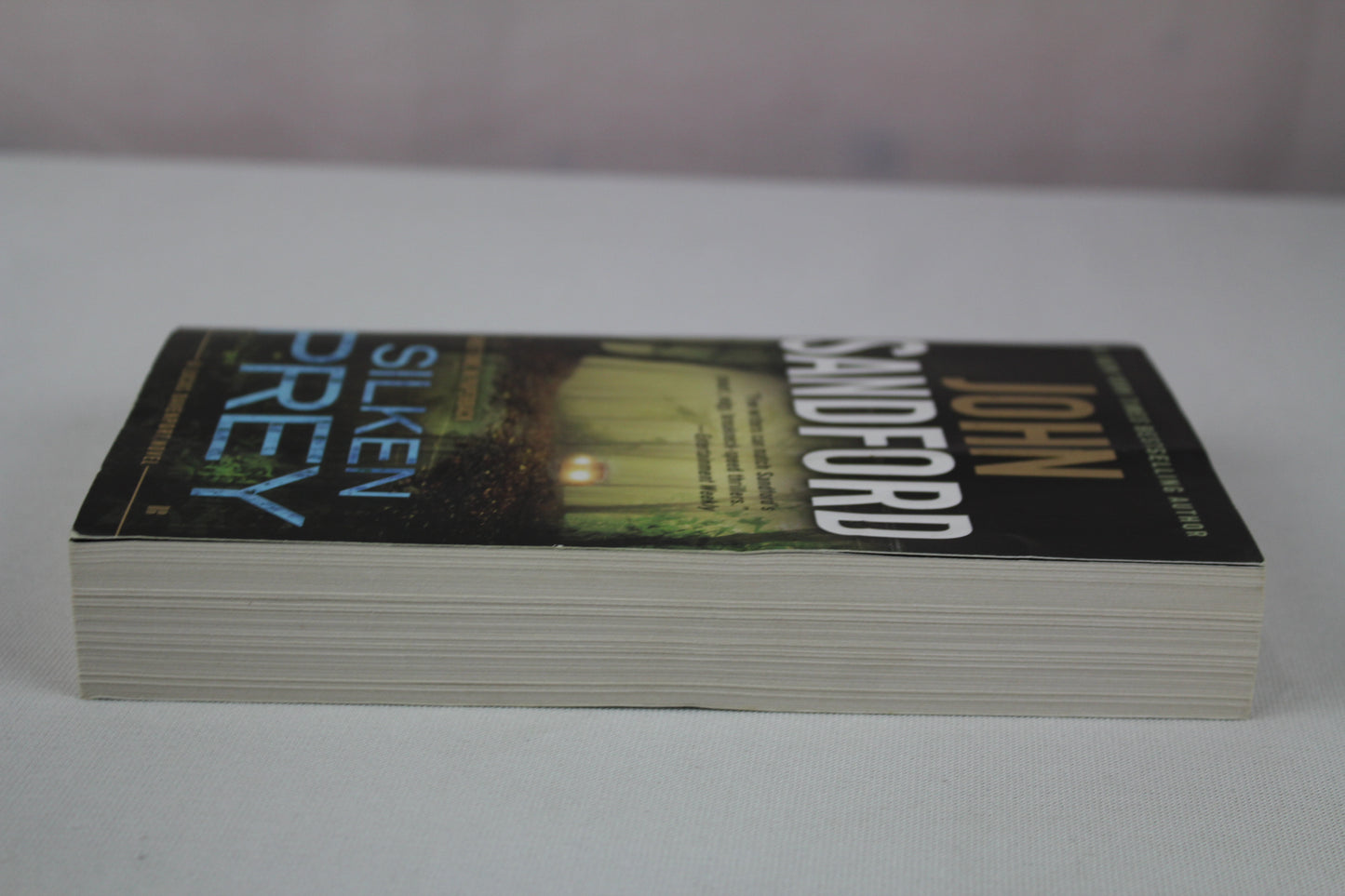 Silken Prey: A Lucas Davenport Novel by John Sandford