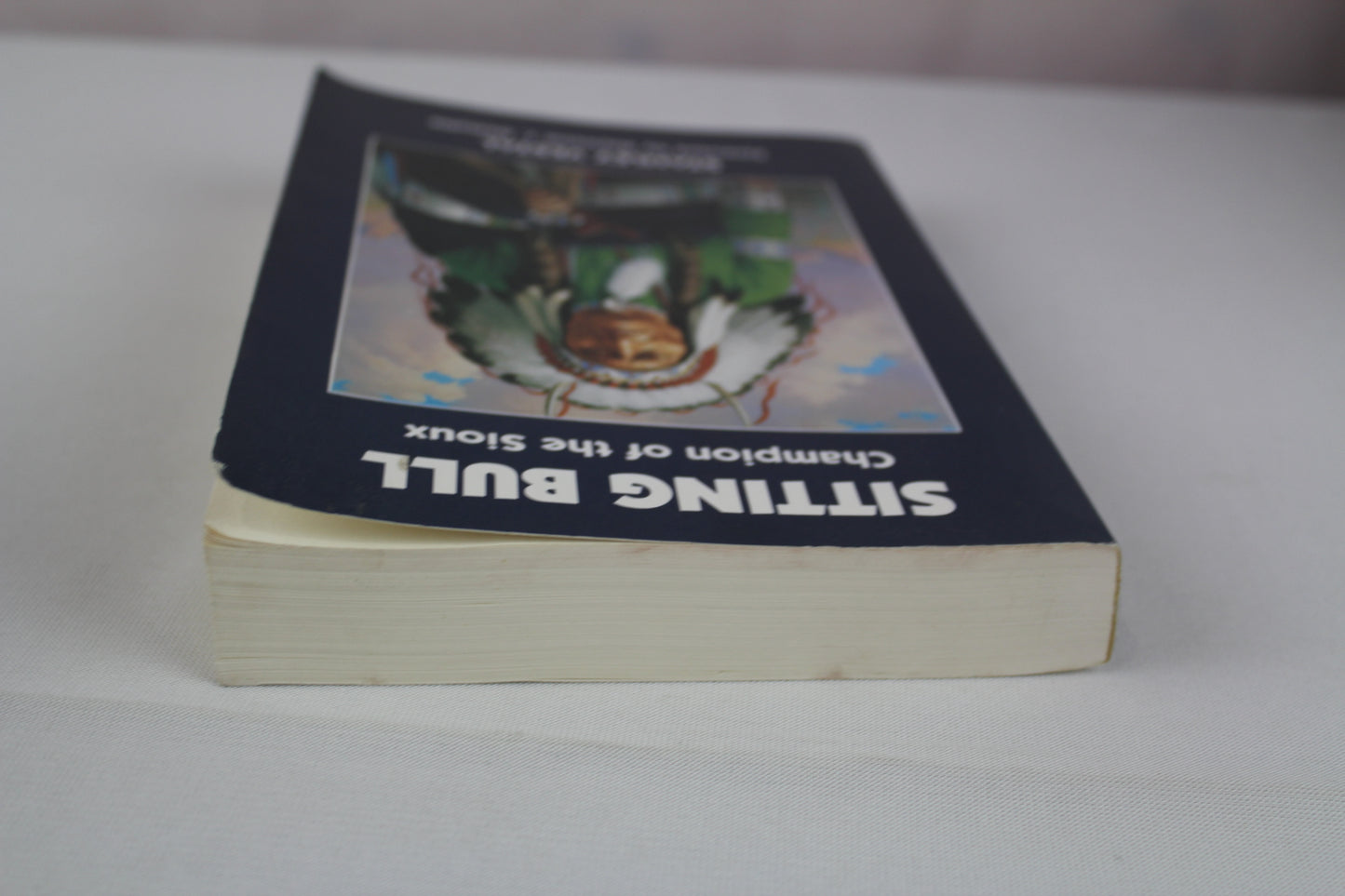Sitting Bull: Champion of the Sioux (Volume 46) (The Civilization of the American Indian Series) by Stanley Vestal