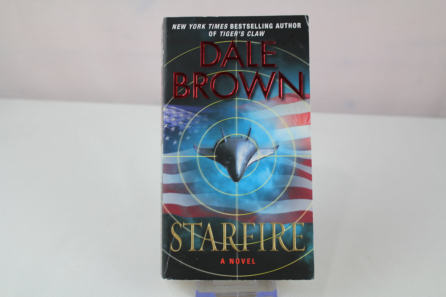 Starfire: A Gripping Technothriller of Space Warfare and Orbital Domination (Brad McLanahan, 2) by Dale Brown