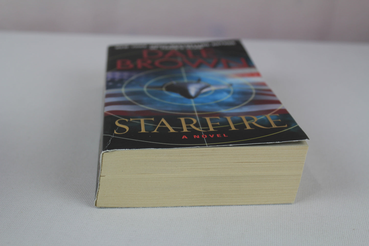 Starfire: A Gripping Technothriller of Space Warfare and Orbital Domination (Brad McLanahan, 2) by Dale Brown
