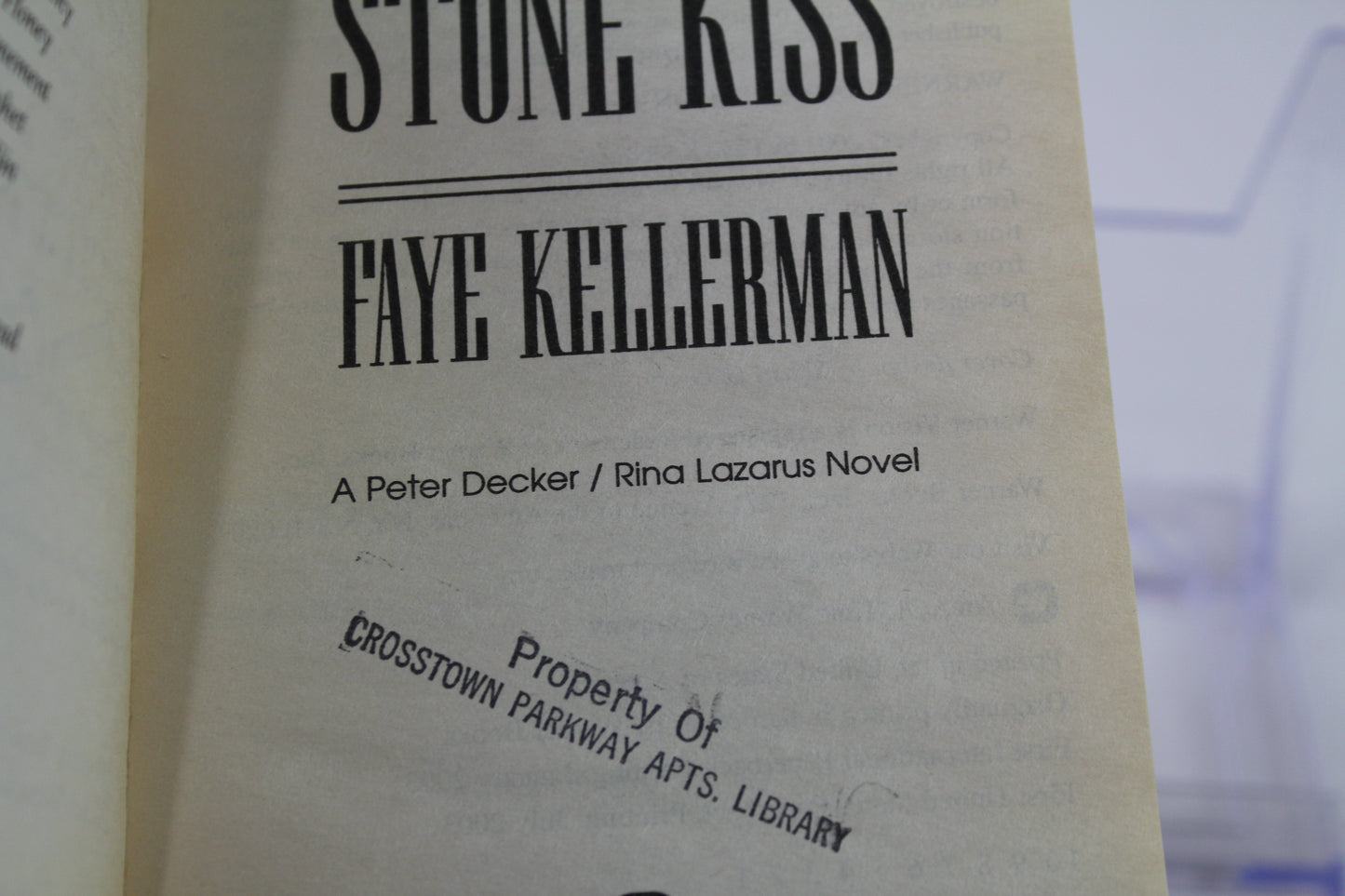 Stone Kiss (Peter Decker/Rina Lazarus) by Faye Kellerman