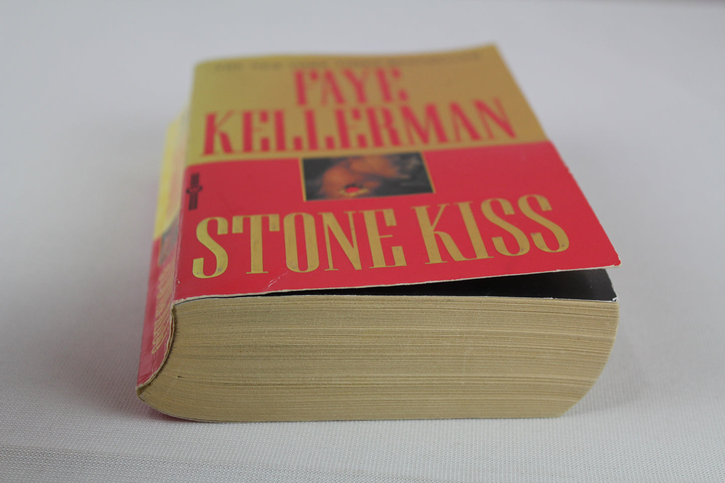 Stone Kiss (Peter Decker/Rina Lazarus) by Faye Kellerman
