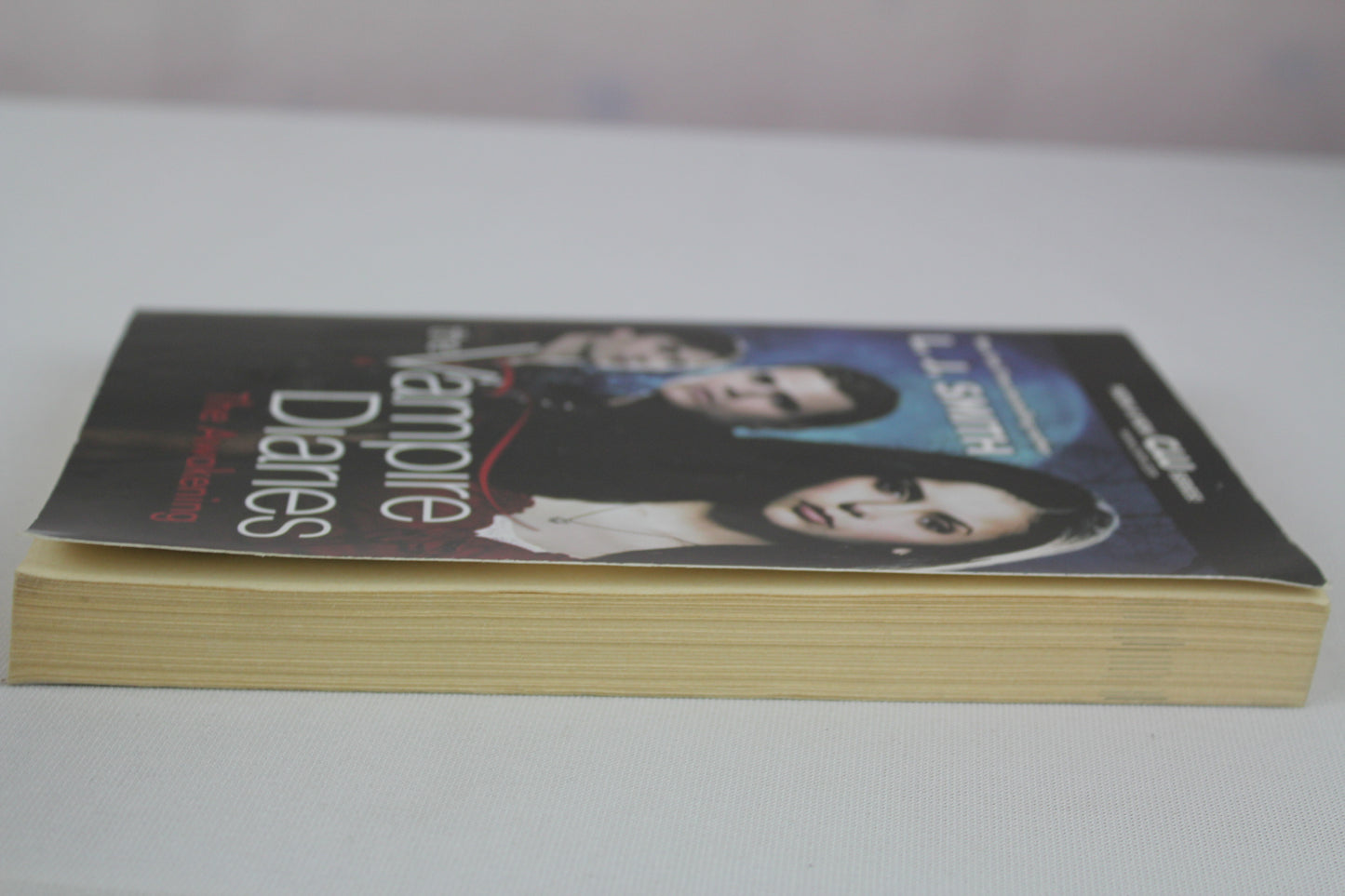The Awakening (The Vampire Diaries, Vol. 1) (Vampire Diaries, 1) by L. J. Smith