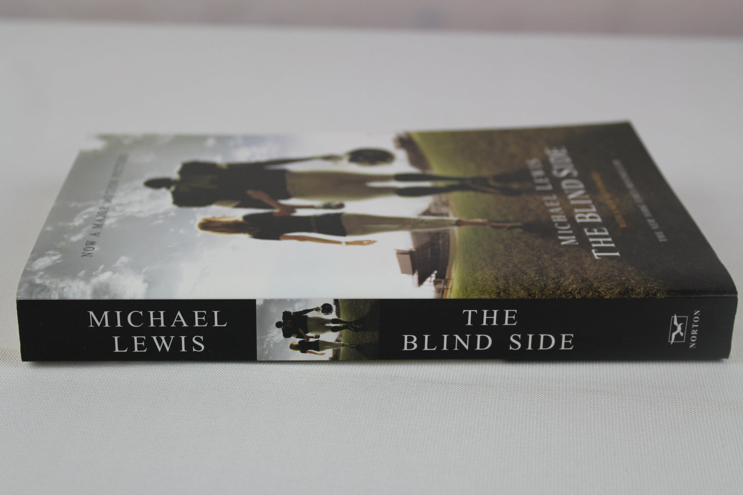 The Blind Side (Movie Tie-in Edition) by Michael Lewis