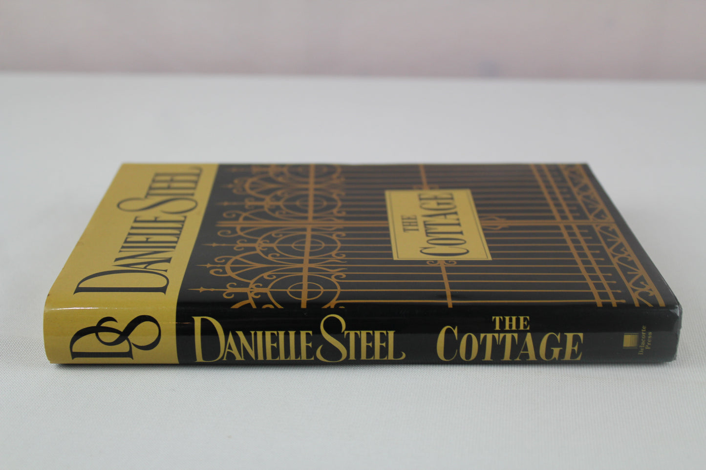 The Cottage by Danielle Steel