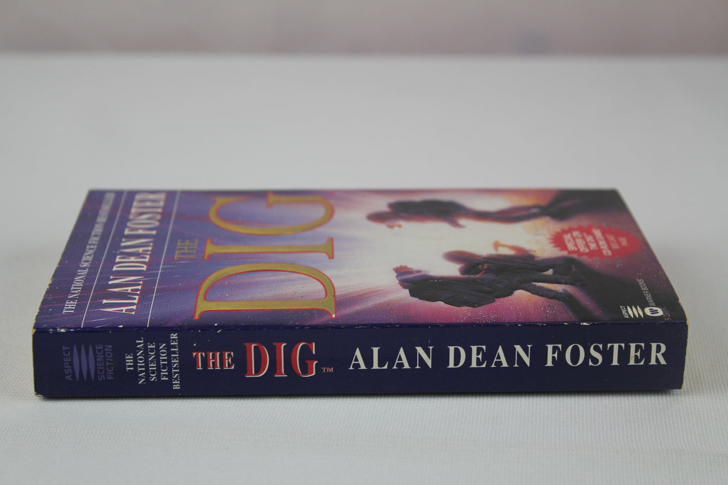 The Dig by Alan Dean Foster, Steven Spielberg, LucasArts Entertainment Company