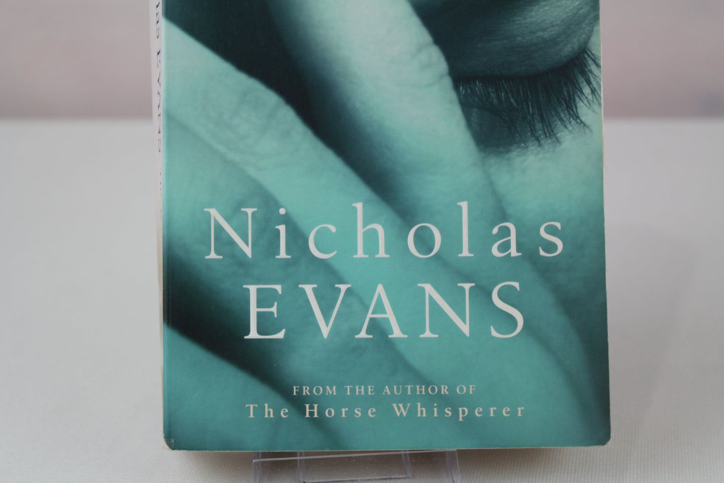 The Divide [Paperback] by Nicholas Evans