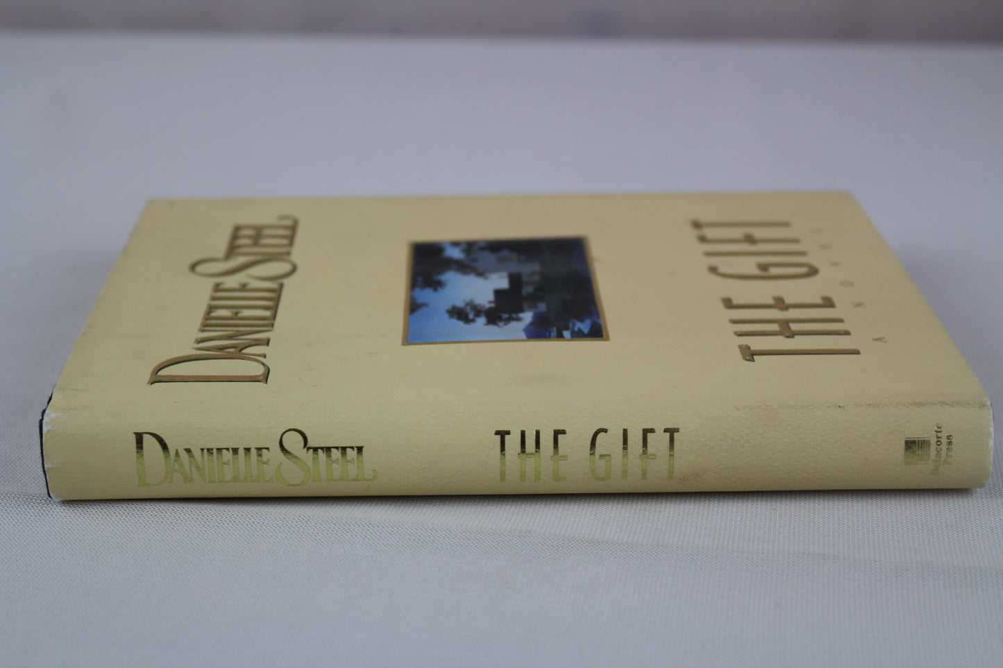 The Gift by Danielle Steel