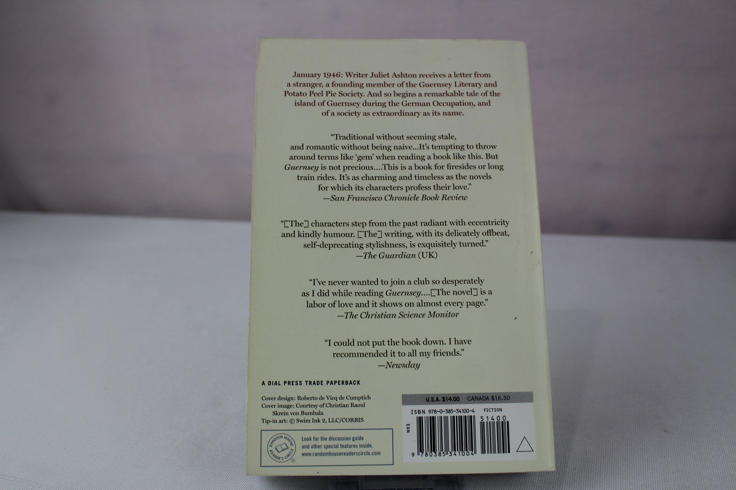 The Guernsey Literary and Potato Peel Pie Society by Mary Ann Shaffer, Annie Barrows