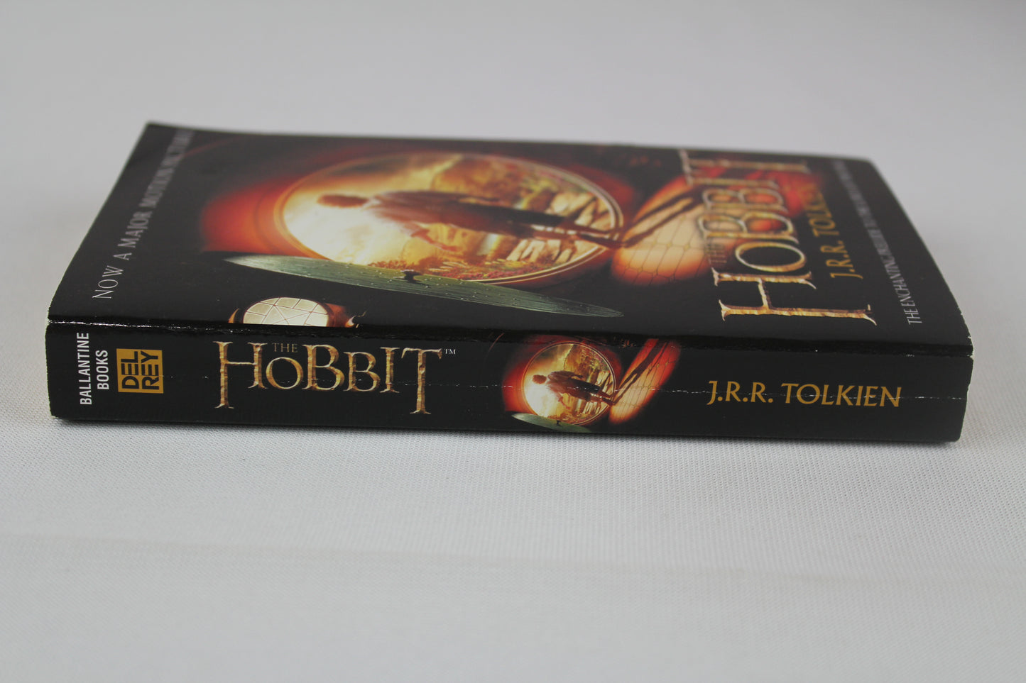 The Hobbit (Movie Tie-in Edition) (Pre-Lord of the Rings) by J.R.R. Tolkien
