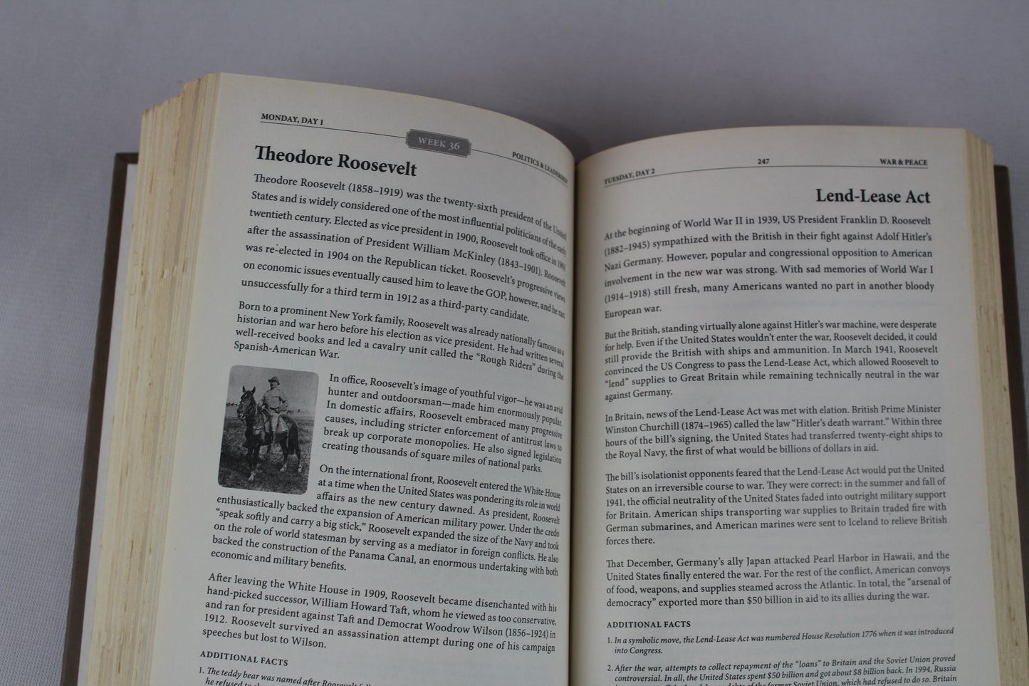 The Intellectual Devotional: American History: Revive Your Mind, Complete Your Education, and Converse Confidently about Our Nation's Past by David S. Kidder, Noah D. Oppenheim