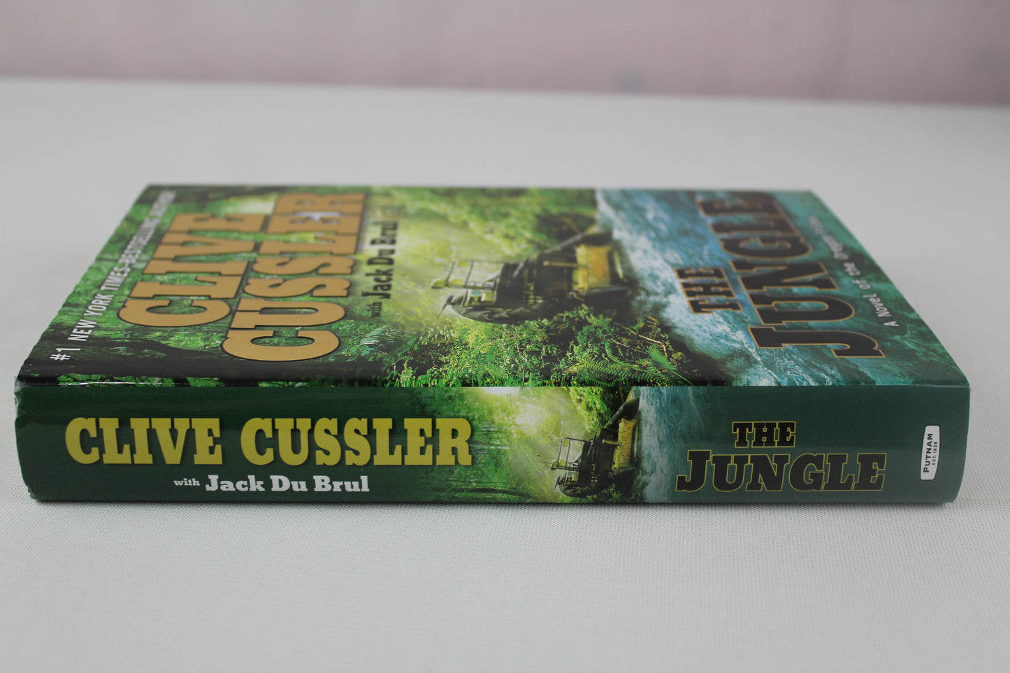 The Jungle (The Oregon Files) by Clive Cussler, Jack Du Brul