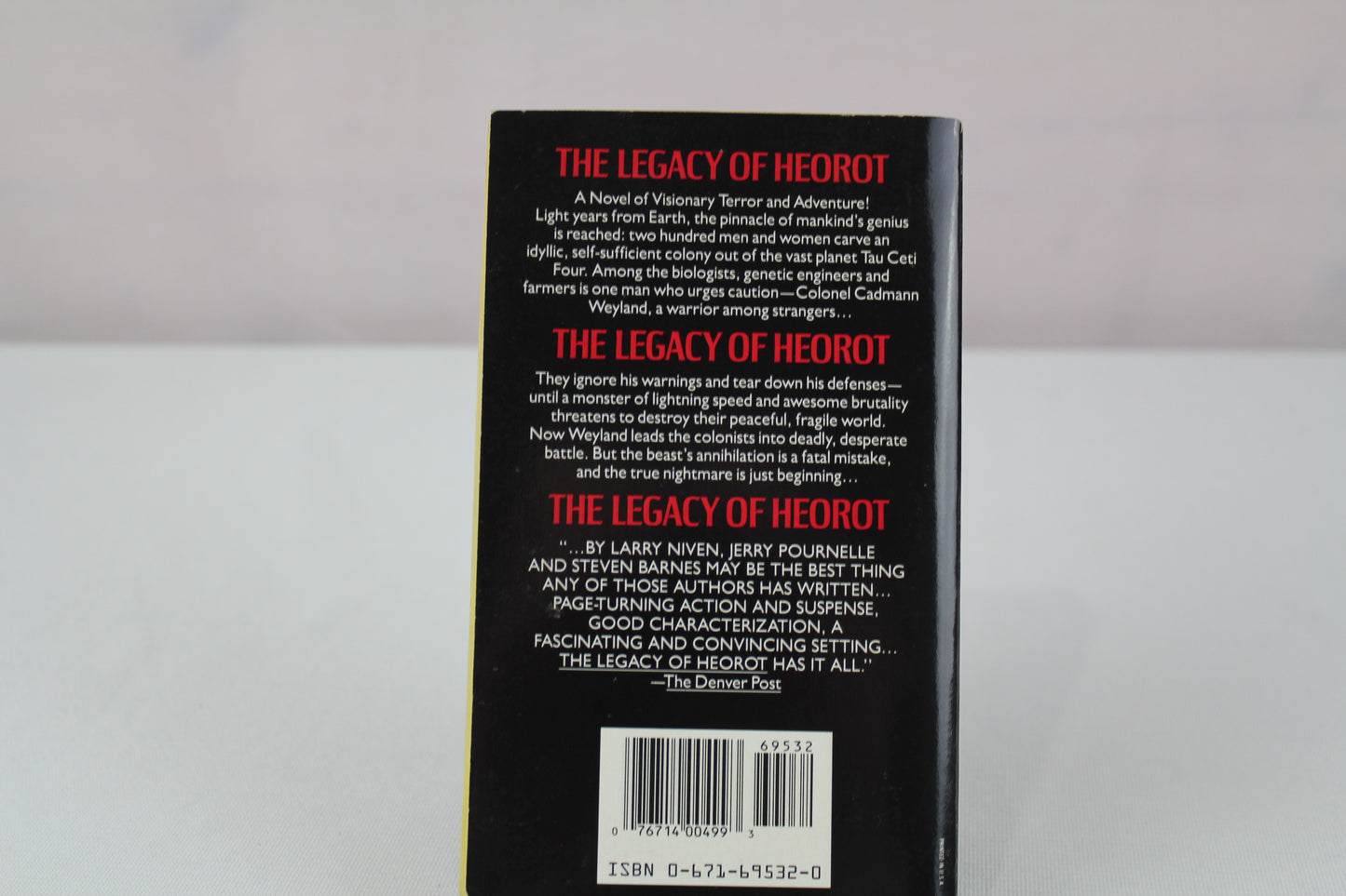 The Legacy of Heorot (Heorot, No 1) by Larry Niven, Steven Barnes, Jerry Pournelle